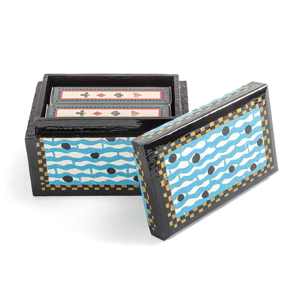Card box: The bluffer