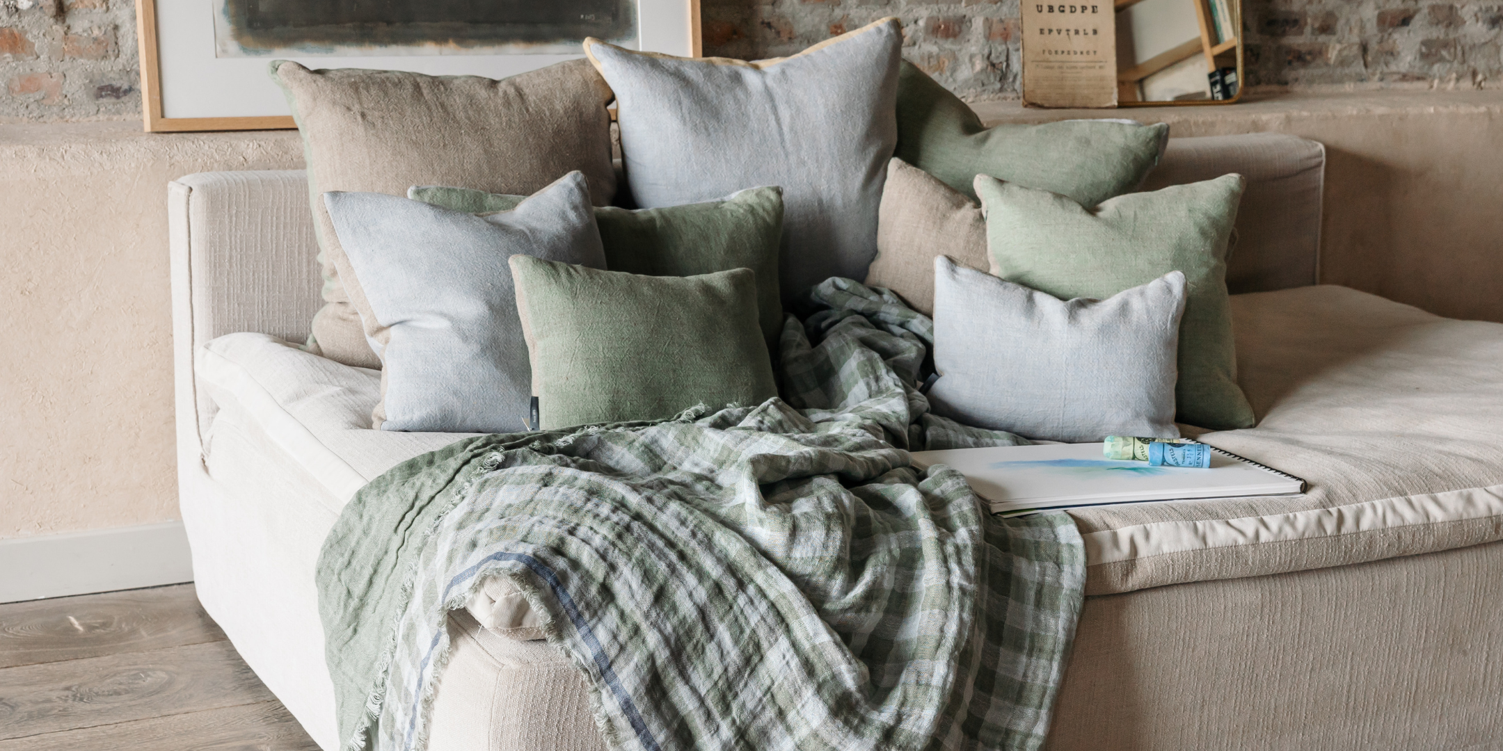 Coussin en lin lavé décoratif