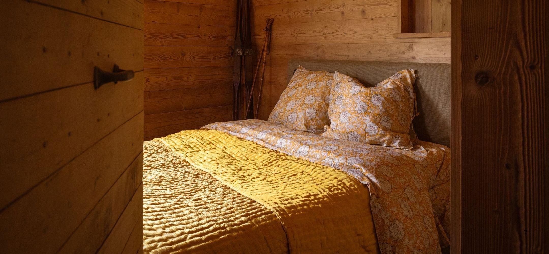 Ambiance Jaune fauve