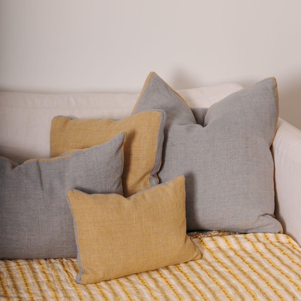 Petit coussin Jim Izamal - Le Monde Sauvage