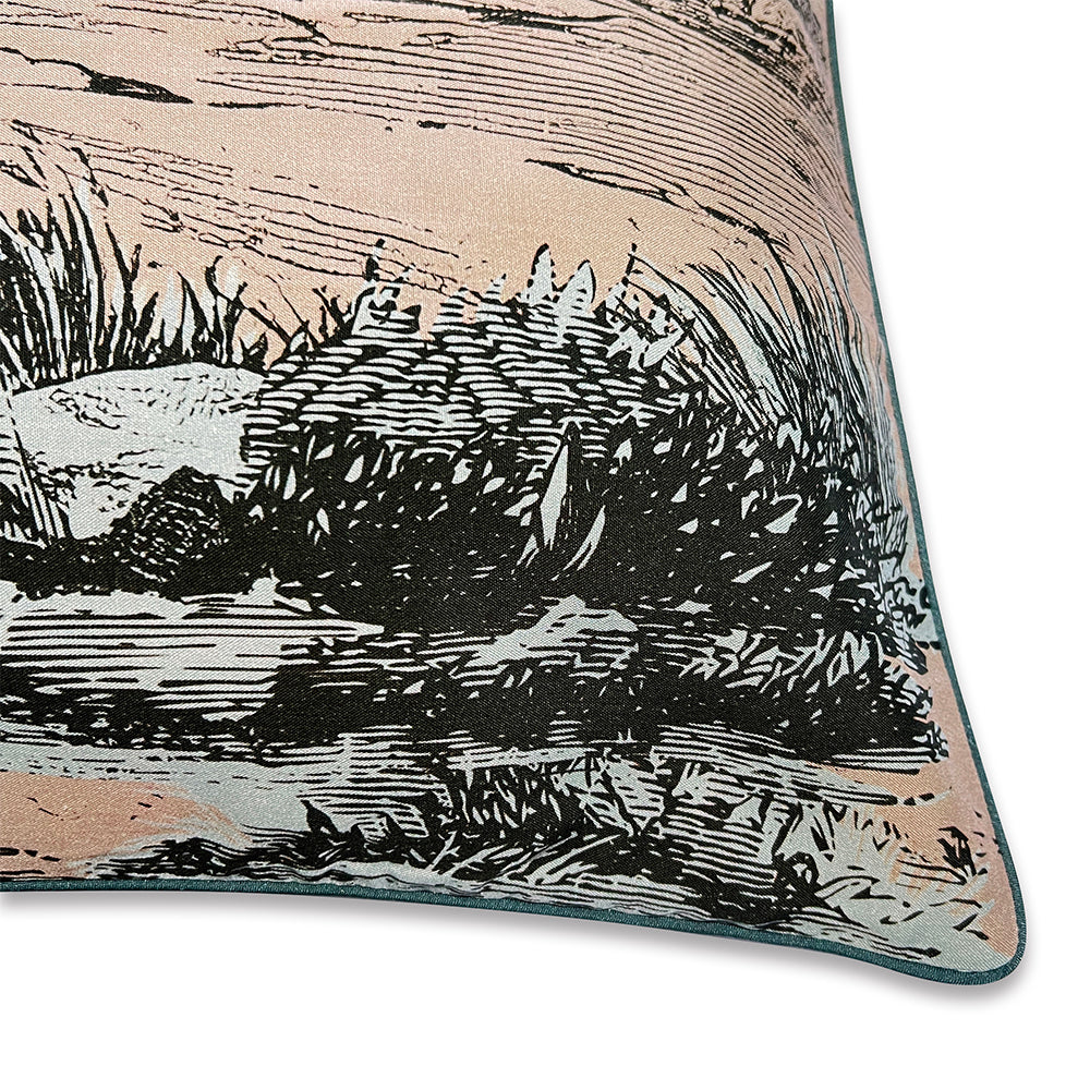 Coussin Bestiaire Plume | Le Monde Sauvage