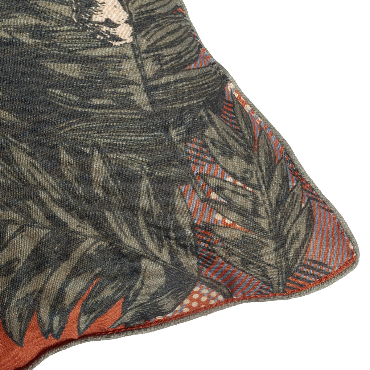 Coussin bestiaire sherkan - Le Monde Sauvage 