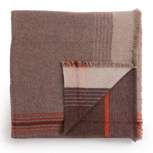 Bran Reva throw