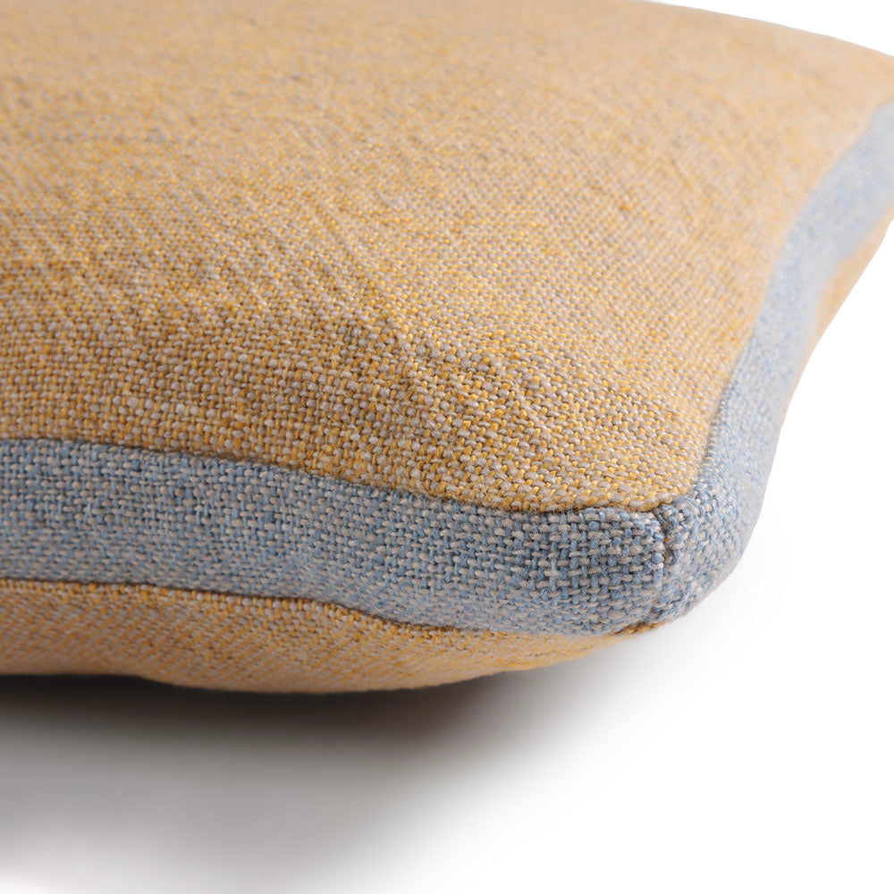 Petit coussin Jim Izamal - Le Monde Sauvage