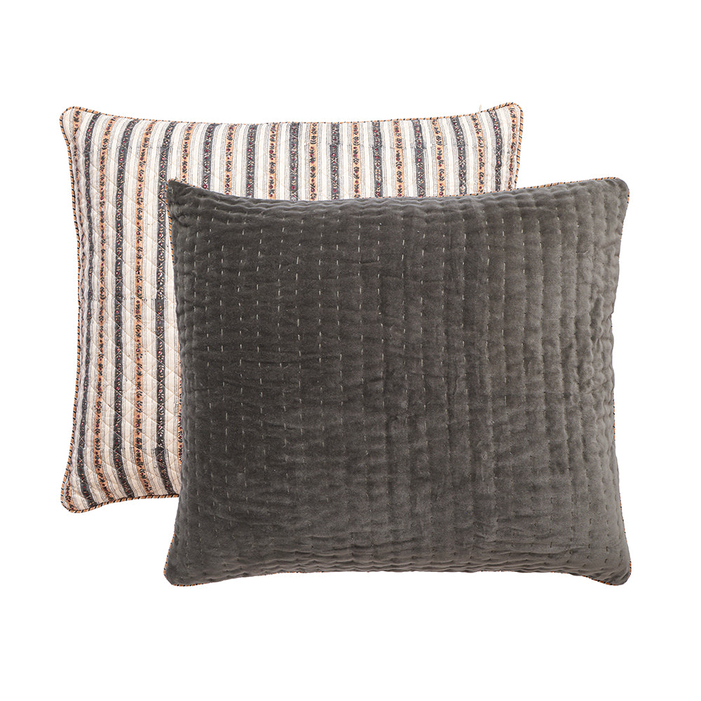 Coussin Ayano Catane | Le Monde Sauvage