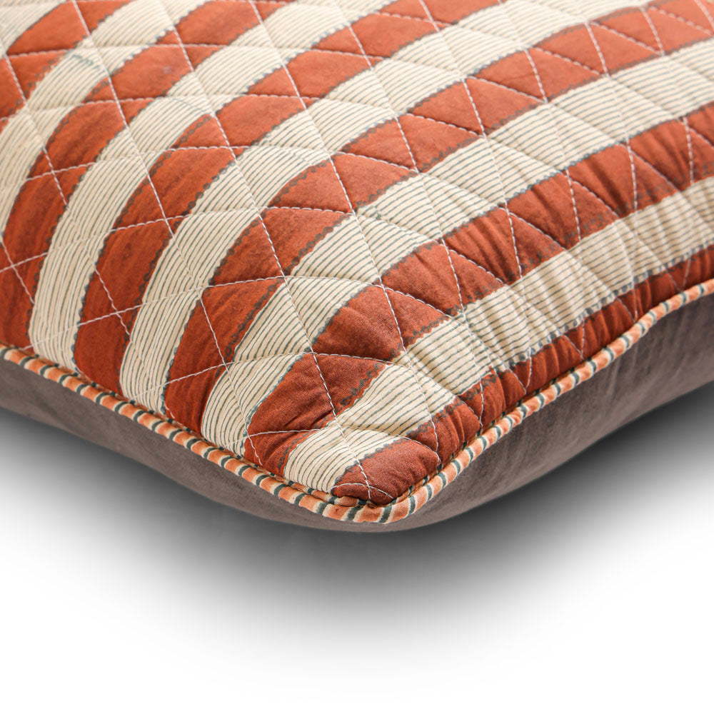 Coussin Riku Catane | Le Monde Sauvage