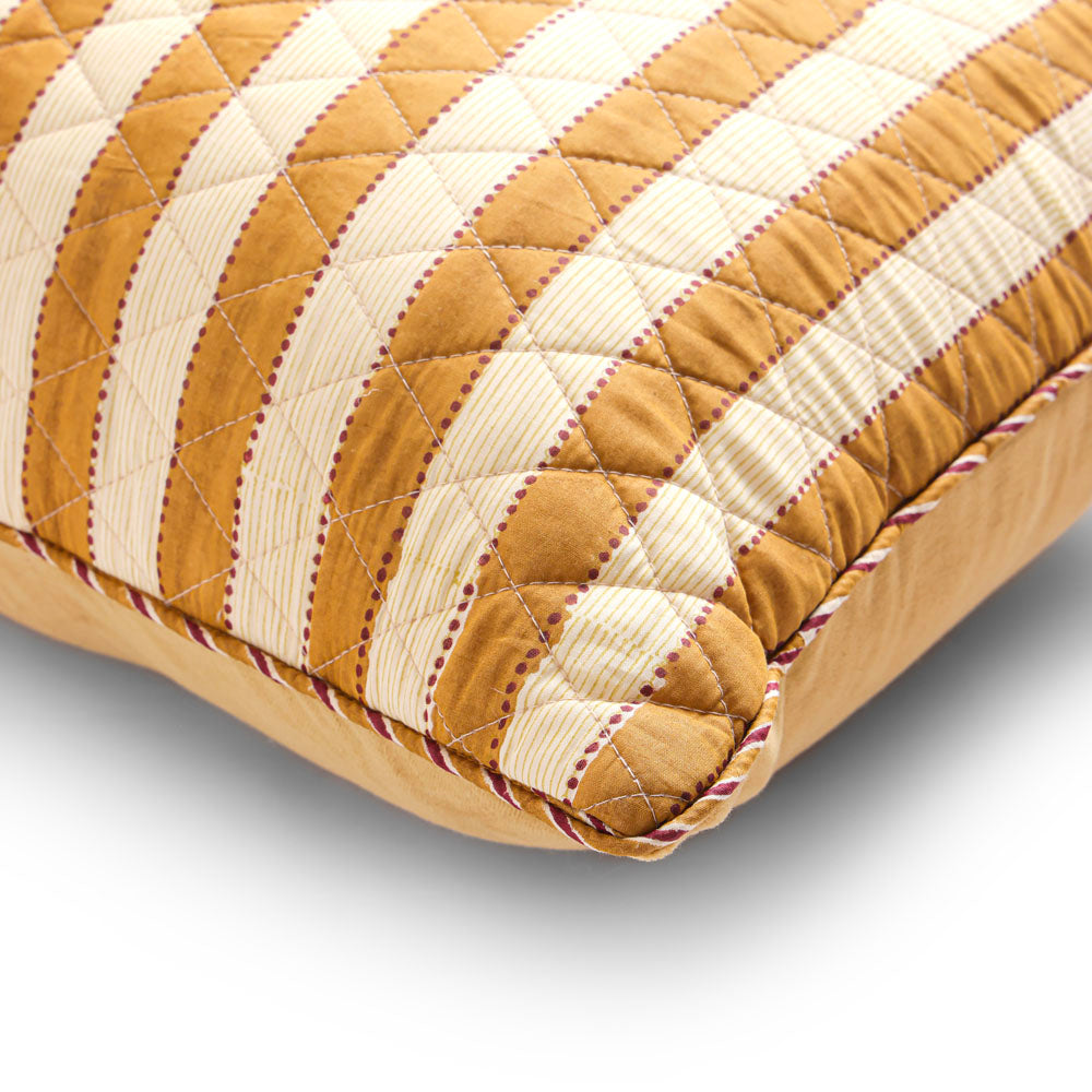 Coussin Riku Madagascar | Le Monde Sauvage