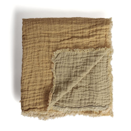 Waffled linen throw in Izamal 