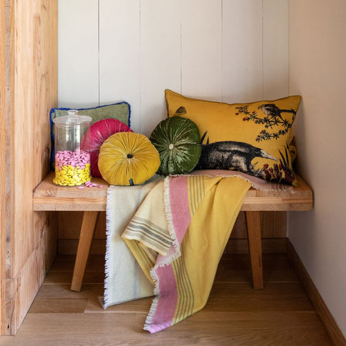 Izamal Reva throw
