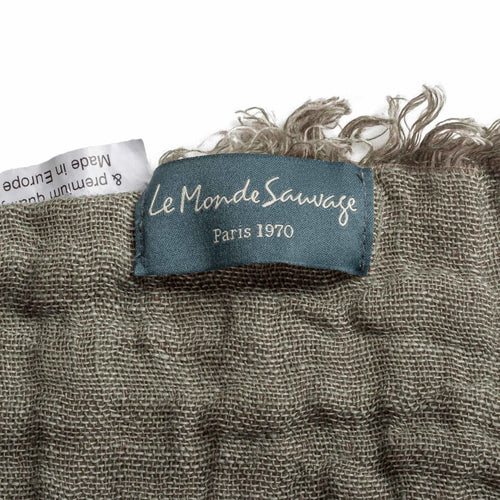 Waffled linen throw in Zurich 