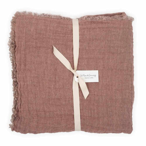 Waffled linen throw in Chinon 